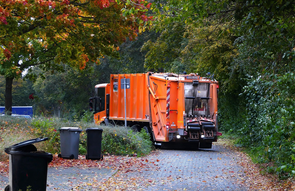 智能物聯(lián)網(wǎng)平臺(tái)幫助城市、餐飲業(yè)優(yōu)化垃圾管理